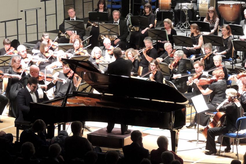 Alexander Panfilov with Maidstone Symphony Orchestra